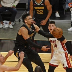 开云APP-再遇伊戈达拉收获胜利 灰熊小将们终于扬眉吐气